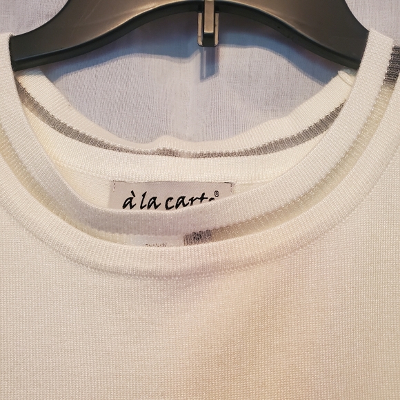 NWT A La Carte Ivory Sleeveless Sweater Top - Picture 2 of 7